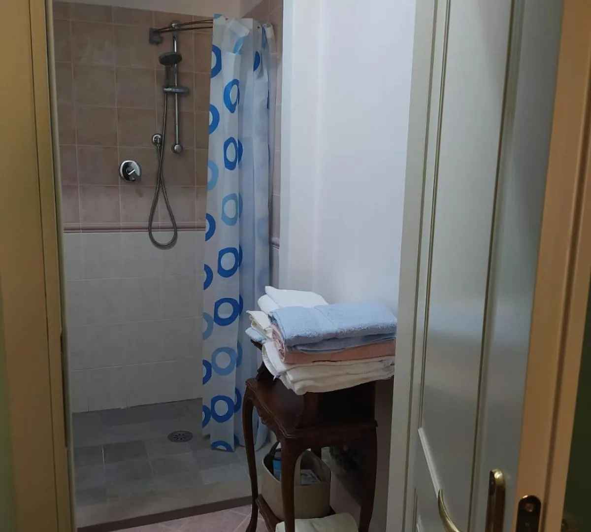 Casa Claudia Hotel Capannori Guest house
